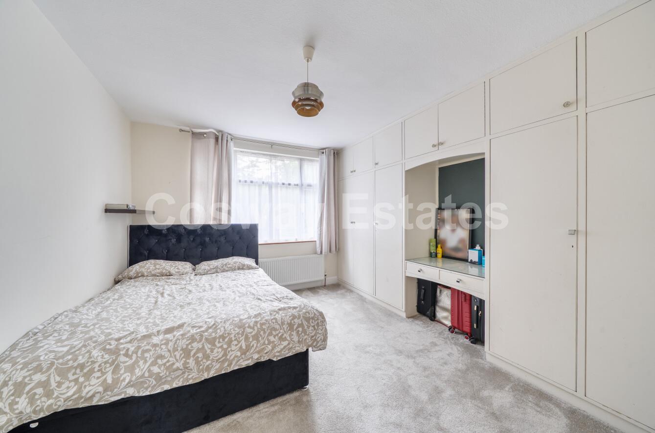 Pangbourne Drive, Stanmore, HA7, Stanmore